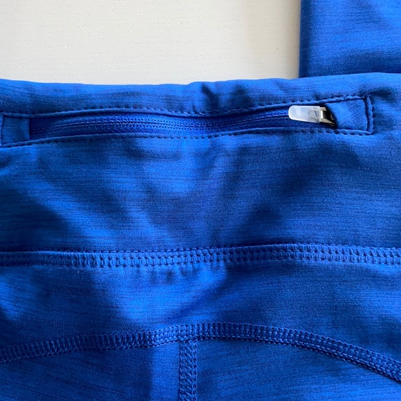 ❗️NIKE RUNNING DRI FIT MID RISE MESH CROP LEGGINGS - Picture 5 of 15